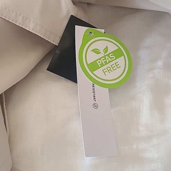 BCBGMAXAZRIA Vanilla Off White Trench Coat NWT Size L - Picture 9 of 12